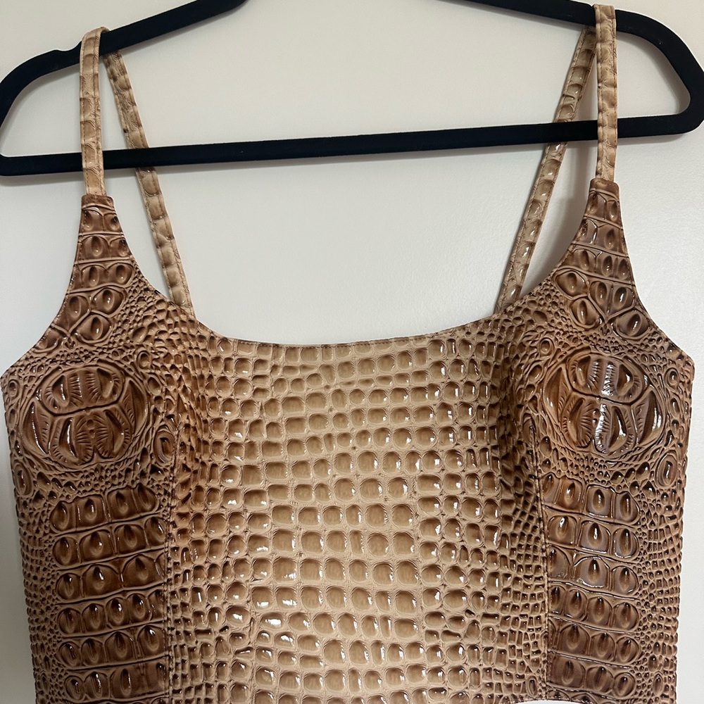 Mia Vesper Crop Top M